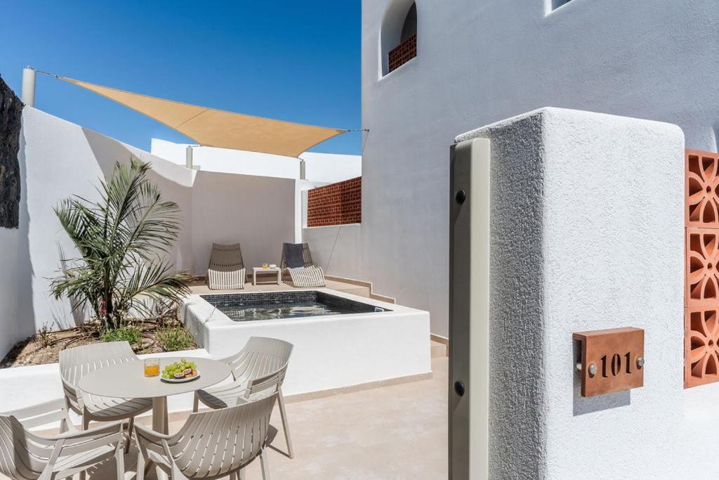 Peranosa The Residency Aparthotel Agios Georgios  Buitenkant foto